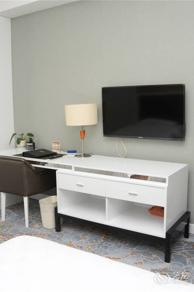 Yijing Holiday Hotel Yimeng Road Linyi  Buitenkant foto