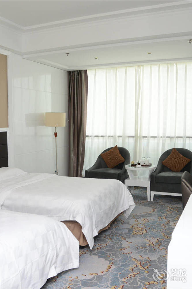 Yijing Holiday Hotel Yimeng Road Linyi  Buitenkant foto