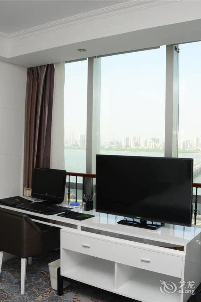 Yijing Holiday Hotel Yimeng Road Linyi  Buitenkant foto