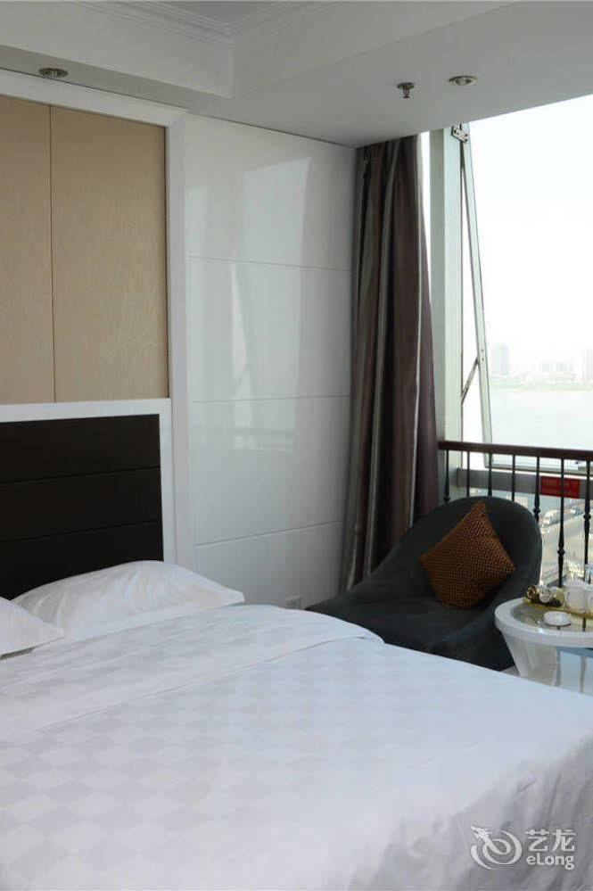 Yijing Holiday Hotel Yimeng Road Linyi  Buitenkant foto