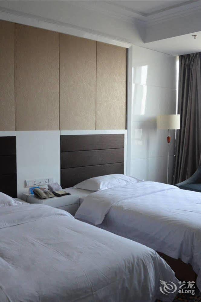 Yijing Holiday Hotel Yimeng Road Linyi  Buitenkant foto