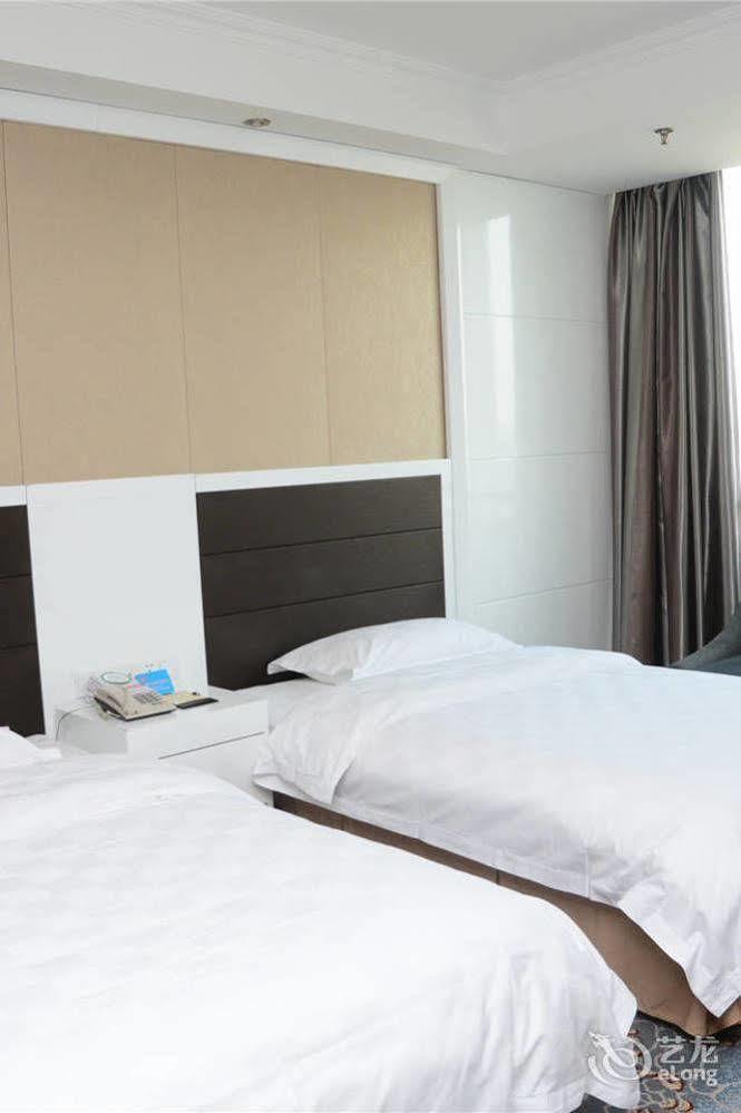 Yijing Holiday Hotel Yimeng Road Linyi  Buitenkant foto
